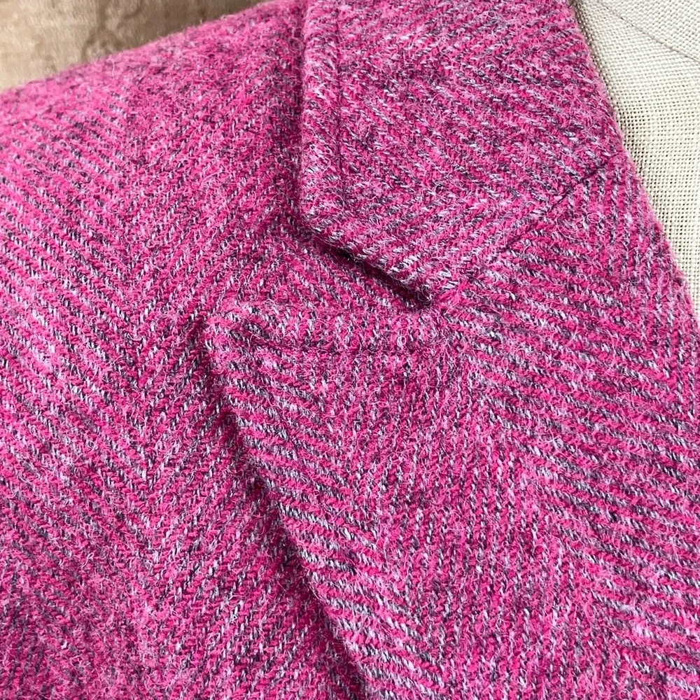 Talbots Magenta Blazer with Gold Buttons - Picture 6 of 7